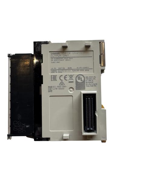 OMRON CJ1W-OD211