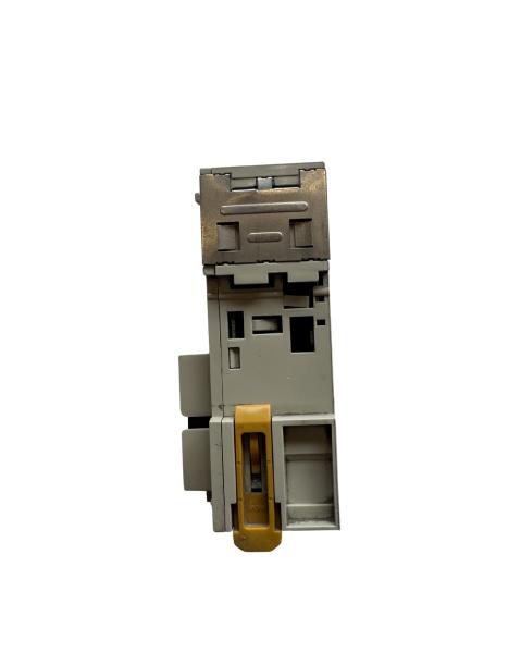 OMRON CJ1W-OD261 (Refurbished & Tested)
