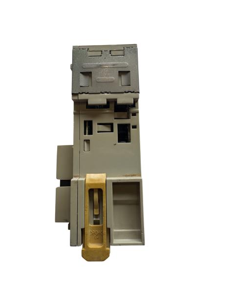 OMRON CJ1W-MAD42 (Refurbished & NOT TESTED)