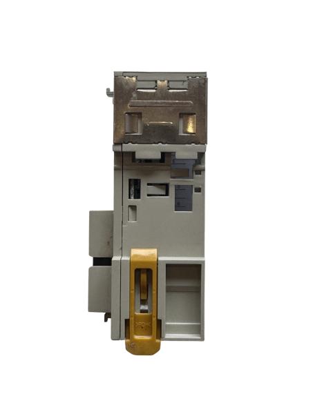OMRON (CJ1W-ID211)